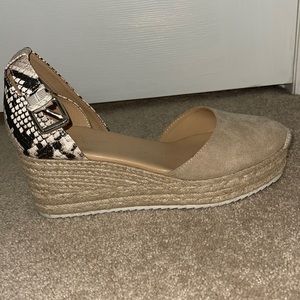 snakeskin and beige wedge